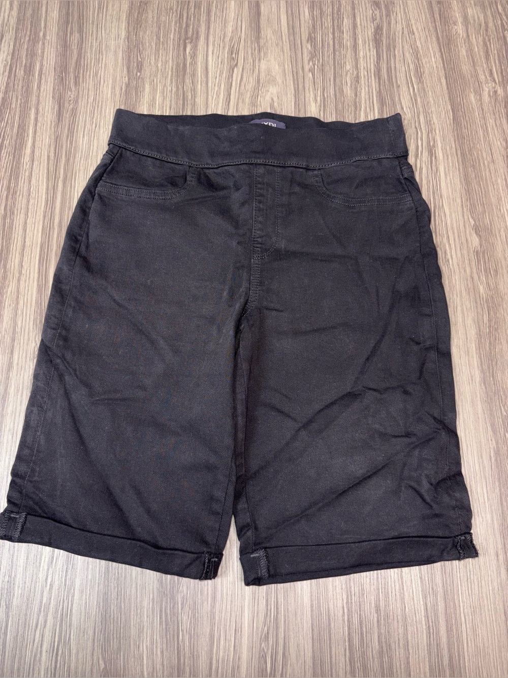 NYDJ Black Bermuda Shorts Size 2